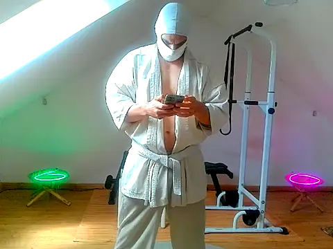 NinjaLaser online show from 05-11-26, 11:27