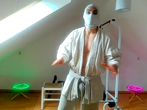 NinjaLaser online show from 05-12-26, 11:29