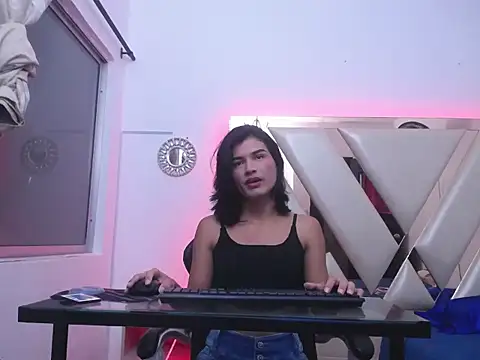 Madisson jones online show from 03-20-26, 11:48