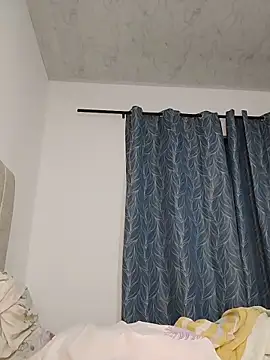 isabellaHill2 online show from 03-27-26, 06:08