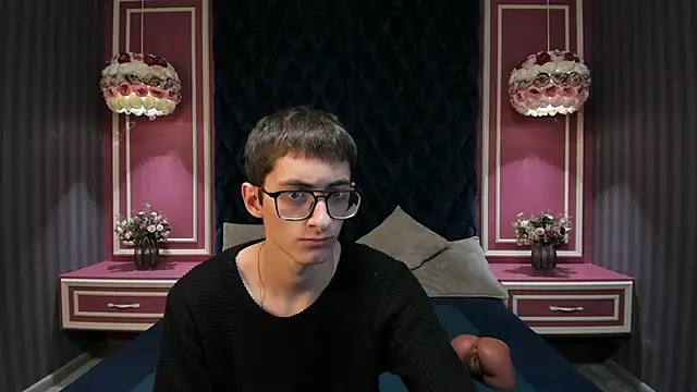 RonBevs online show from 06-06-26, 08:13