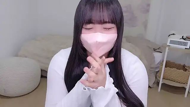 Snapshot of Neon-channel chatting on 03-16-26, 03:23 Neon-channel online show from 03-16-26, 03:23