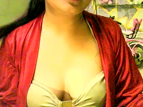 Snapshot of YAMUNA_012 chatting on 03-18-26, 01:14 YAMUNA 012 online show from 03-18-26, 01:14