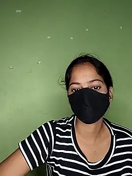 nidhiyadav00 online show from 05-08-26, 06:24