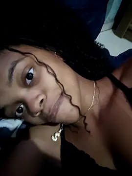 Snapshot of marialuiza2027 chatting on 03-28-26, 04:06 marialuiza2027 online show from 03-28-26, 04:06