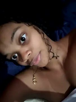 Snapshot of marialuiza2027 chatting on 04-02-26, 06:05 marialuiza2027 online show from 04-02-26, 06:05