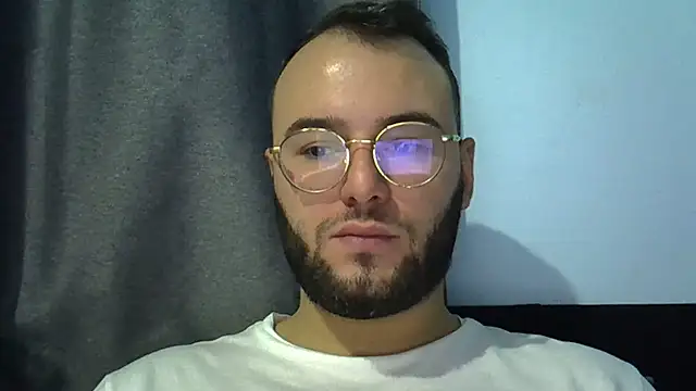 piazaocwb23 online show from 06-06-26, 04:33