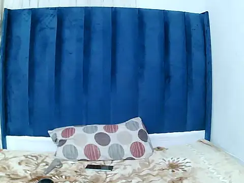 MelaniBbe online show from 03-20-26, 04:45