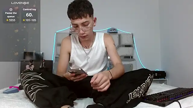 tiam muller fenix online show from 04-30-26, 01:23