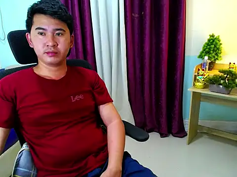 Snapshot of urhotasian chatting on 03-31-26, 06:47 urhotasian online show from 03-31-26, 06:47