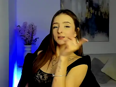 Snapshot of Lilyt_Cooper chatting on 04-16-26, 04:13 Lilyt Cooper online show from 04-16-26, 04:13