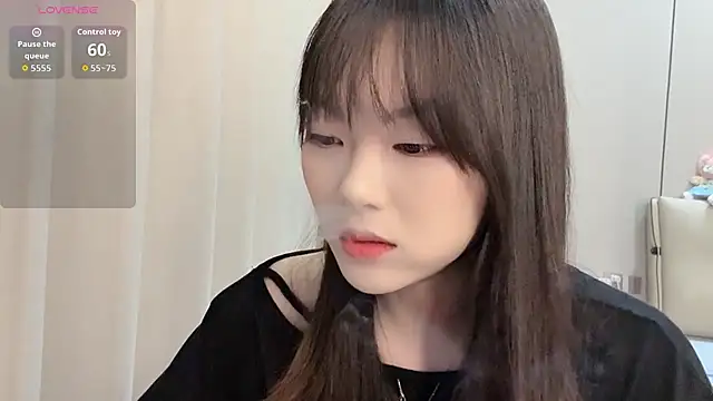 Lily-8888 online show from 03-19-26, 02:32