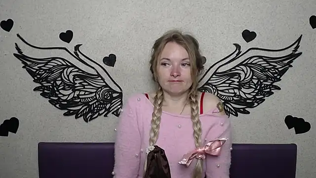 Nic0leDreams online show from 03-16-26, 06:06