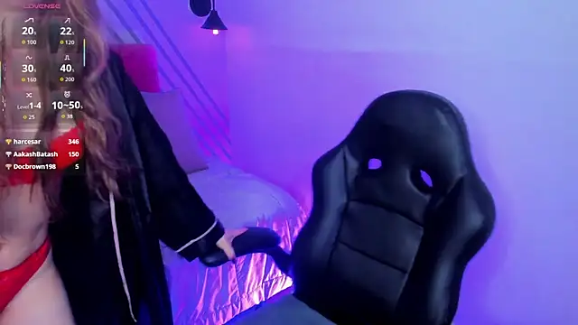 camille eyes online show from 04-17-26, 01:25
