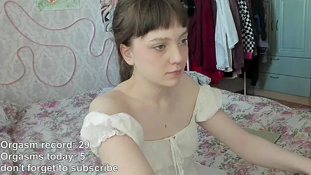Snapshot of RileyNymph chatting on 05-07-26, 03:56 RileyNymph online show from 05-07-26, 03:56
