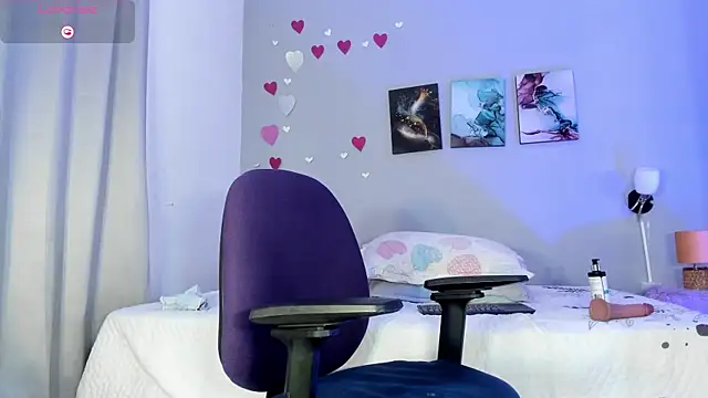 Evha GalaW online show from 04-01-26, 01:41