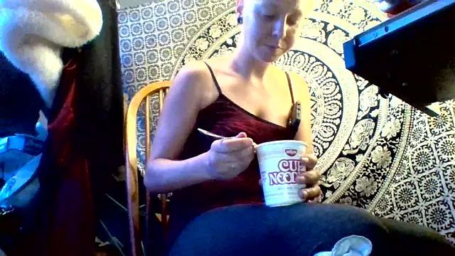 Ambionce online show from 05-15-26, 05:47