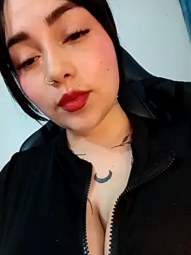 Snapshot of weenn_ferreira chatting on 03-19-26, 02:43 weenn ferreira online show from 03-19-26, 02:43