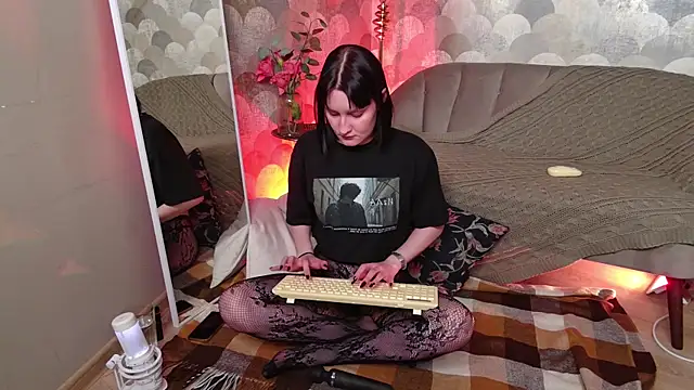 Velvet Lily online show from 05-01-26, 08:57