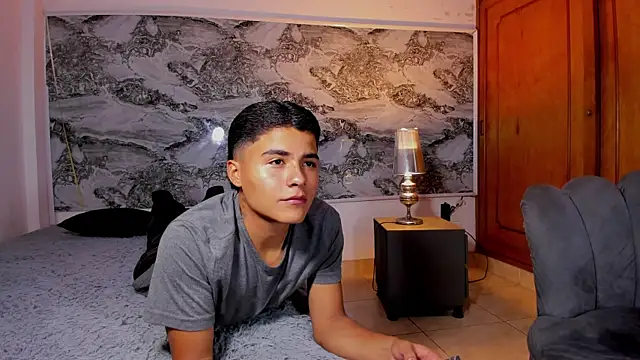 Liam Dustin online show from 04-28-26, 08:47