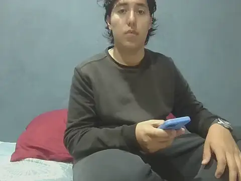 amartinezszz online show from 06-24-26, 03:16