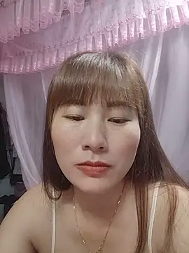 Lucxy-ki6 online show from 05-13-26, 12:08