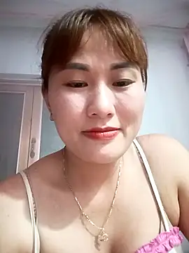 Lucxy-ki6 online show from 05-15-26, 01:18