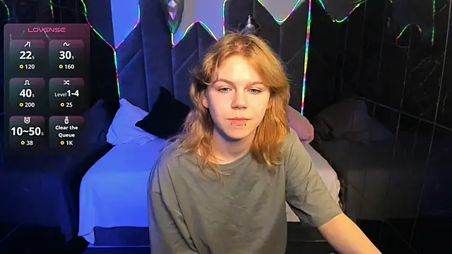ElizabethVane online show from 04-14-26, 05:46