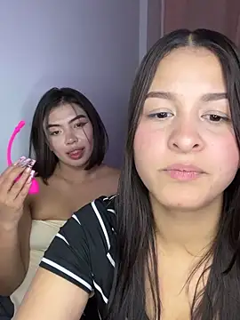 Snapshot of DanielaZavarce_ chatting on 04-13-26, 05:24 DanielaZavarce online show from 04-13-26, 05:24