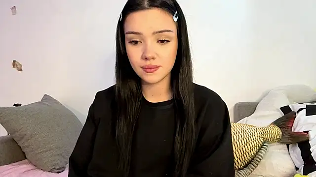 BeckyAurielle online show from 06-17-26, 02:07