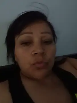 Snapshot of Naia_queen25 chatting on 05-12-26, 07:16 Naia queen25 online show from 05-12-26, 07:16