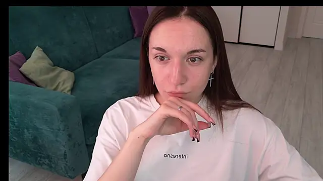 Snapshot of Ola_Queen chatting on 06-28-26, 11:05 Ola Queen online show from 06-28-26, 11:05