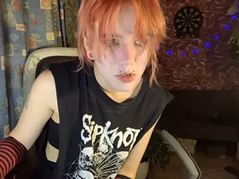 whiny emo boi online show from 04-10-26, 08:02