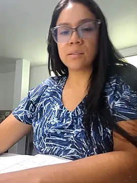 Aila Phone online show from 05-31-26, 07:26