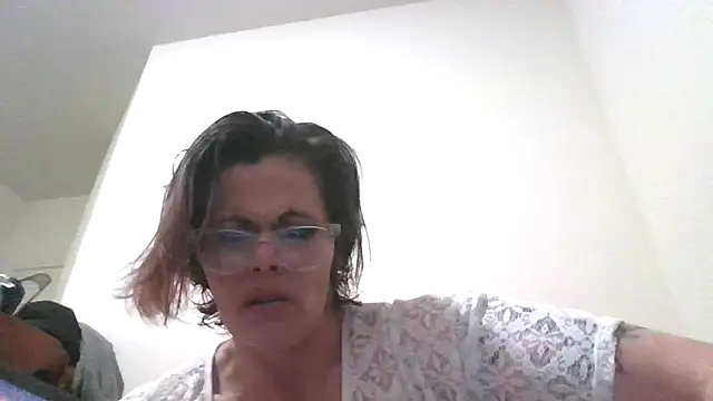 Snapshot of kitty-kitten82 chatting on 03-24-26, 05:45 kitty-kitten82 online show from 03-24-26, 05:45