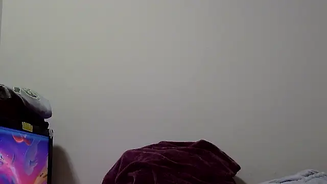 kitty-kitten82 online show from 04-08-26, 05:18