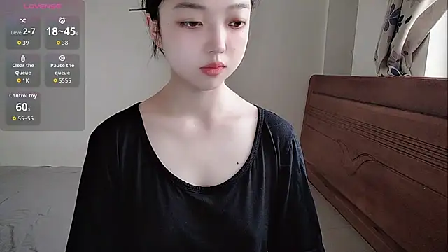 oblakitty  online show from 08-09-26, 12:12