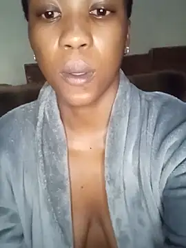 Snapshot of BooityChick chatting on 06-23-26, 10:30 BooityChick online show from 06-23-26, 10:30