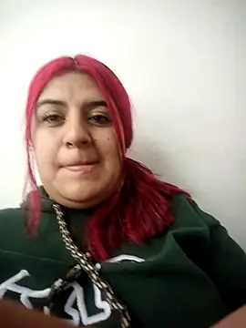 Snapshot of _Haamy_ chatting on 04-01-26, 02:25 Haamy online show from 04-01-26, 02:25