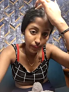 Pari lovers online show from 03-23-26, 02:43