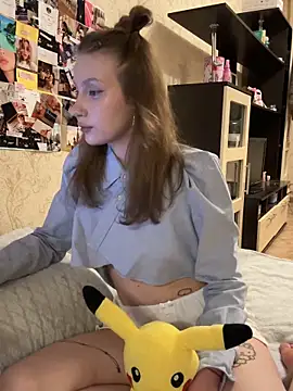  JolynJostar online show from 03-18-26, 06:00