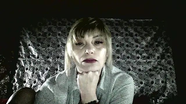 Lia Rayss online show from 03-18-26, 08:12