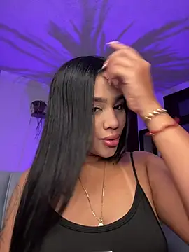 Snapshot of AlisonBeltran1 chatting on 05-27-26, 04:53 AlisonBeltran1 online show from 05-27-26, 04:53
