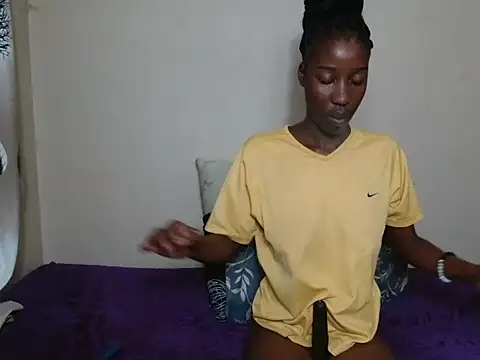 AfricanMelaninDoll online show from 03-21-26, 05:01