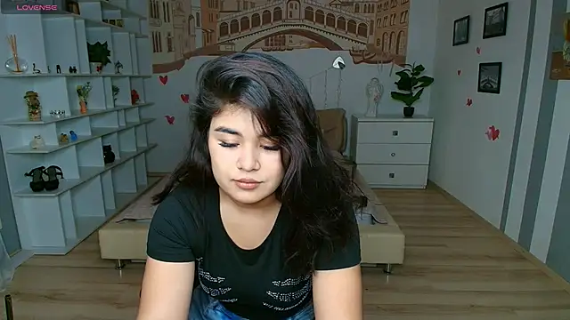 AlicaMayer online show from 03-24-26, 06:51