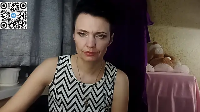 HotMamaQueen234 online show from 03-30-26, 07:26