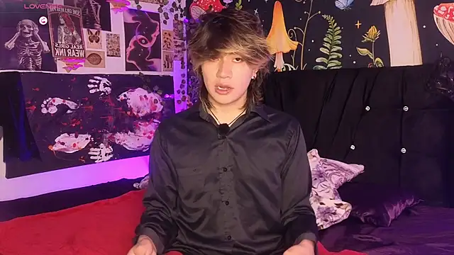 Snapshot of Noah_blackwood chatting on 04-09-26, 11:59 Noah blackwood online show from 04-09-26, 11:59