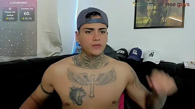 sweetlatinoboy online show from 04-04-26, 12:02