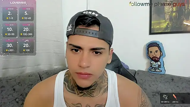 Snapshot of sweetlatinoboy chatting on 06-26-26, 09:14 sweetlatinoboy online show from 06-26-26, 09:14