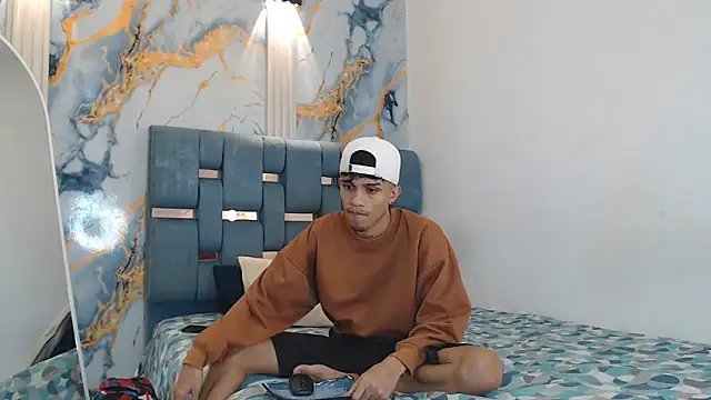 SEXY BIG COCK online show from 04-09-26, 01:16
